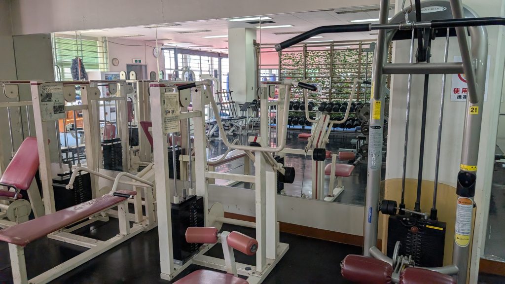 ウエイトトレーニングルーム