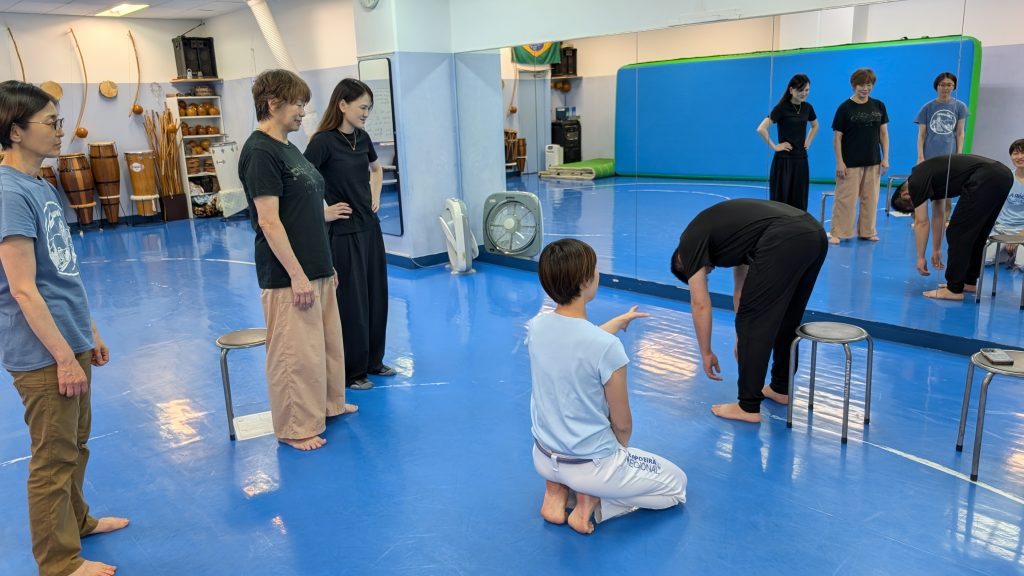 上下軸を個人個人のやり方で教えています